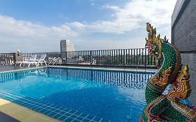Baan Nilrath Hotel